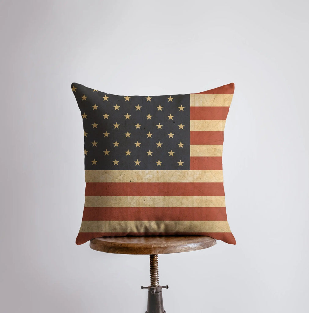 Grunge | American Flag | Pillow Cover | Throw Pillow | Home Decor | Decor Rustic | Flag Decor | Gift for Men | American Patriot | Gift Idea UniikPillows