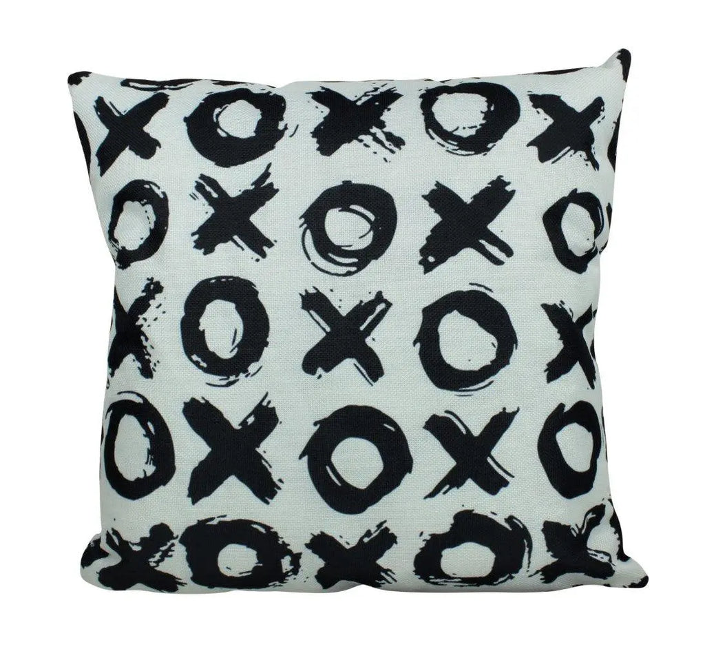 Hugs and Kisses | Pillow Cover | Love You More Pillow | Throw Pillow | Home Décor | XOXO | Black and White Pillows | Luxury Pillows UniikPillows