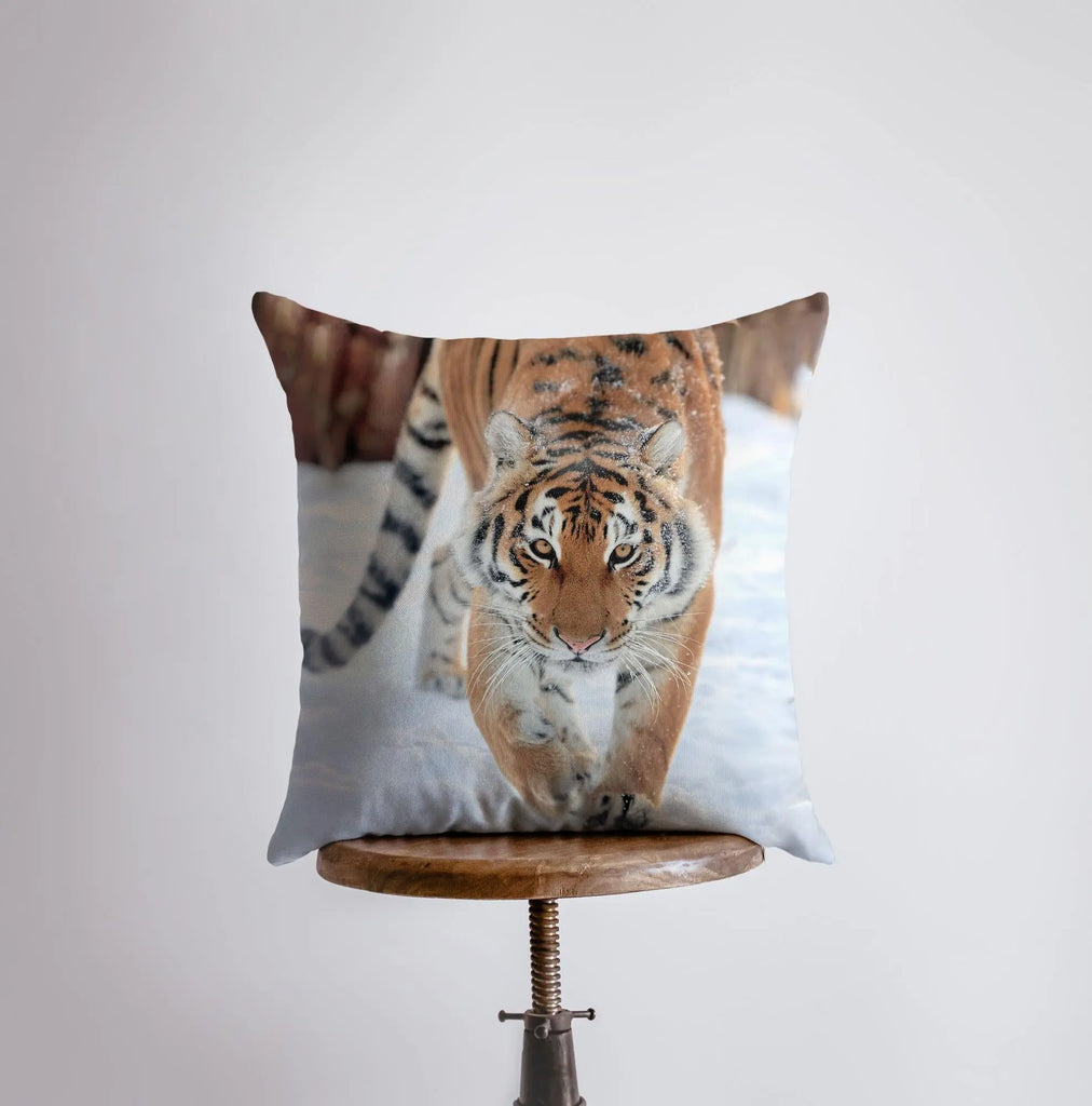 Tiger | Pillow Cover | Siberian Tiger | Throw Pillow | Pillow | Home Decor | Big Cats | Room Decor | Home Decor | Throw Pillow Covers UniikPillows