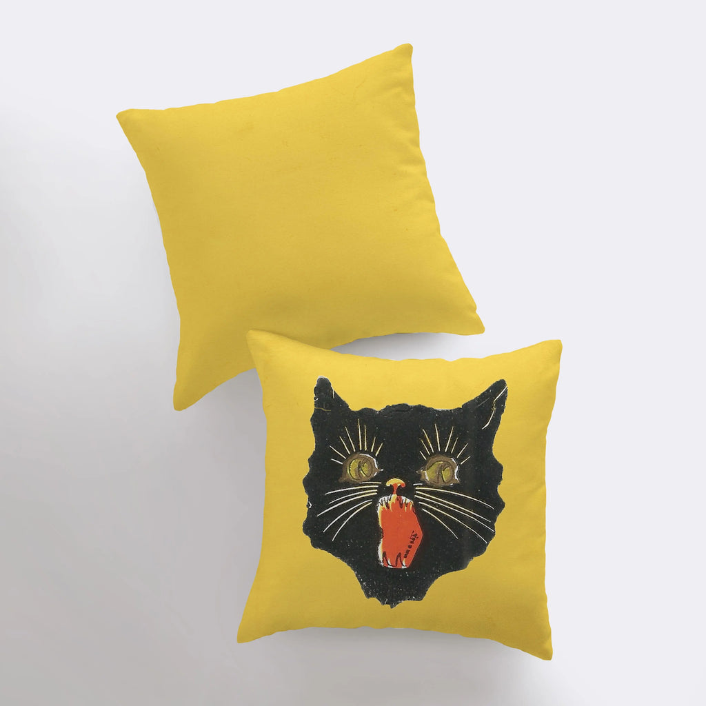 Vintage Screaming Halloween Cat | Spooky Cat | Black Cat | Fall Décor | Halloween Pillows | Halloween Décor | Fall Throw Pillows - UniikPillows