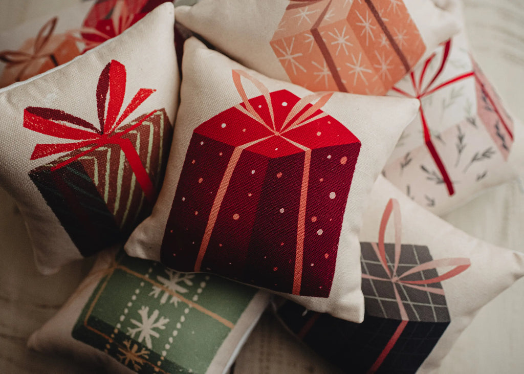 Nordic Mini Peach Star Gift Throw Pillow Cover | 8x8 |  Small Throw Pillows | Christmas Gift | Sister Gift | Gift for Mom | Teacher Gift UniikPillows