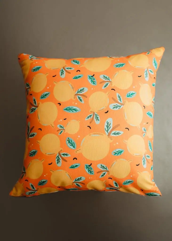 Sweet Clementine Pattern | 18x18 | Vintage Style | Summer Day Fun | Home Decor | Throw Pillows| Orange Pillows | Room Decor | Decorative Pillows UniikPillows